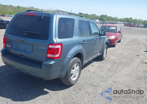 2010 Ford Escape Xlt from USA, damaged, VIN 1FMCU0D75AKB56335